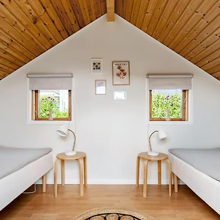 Сasa de vacaciones Awesome In With Wifi Hejls